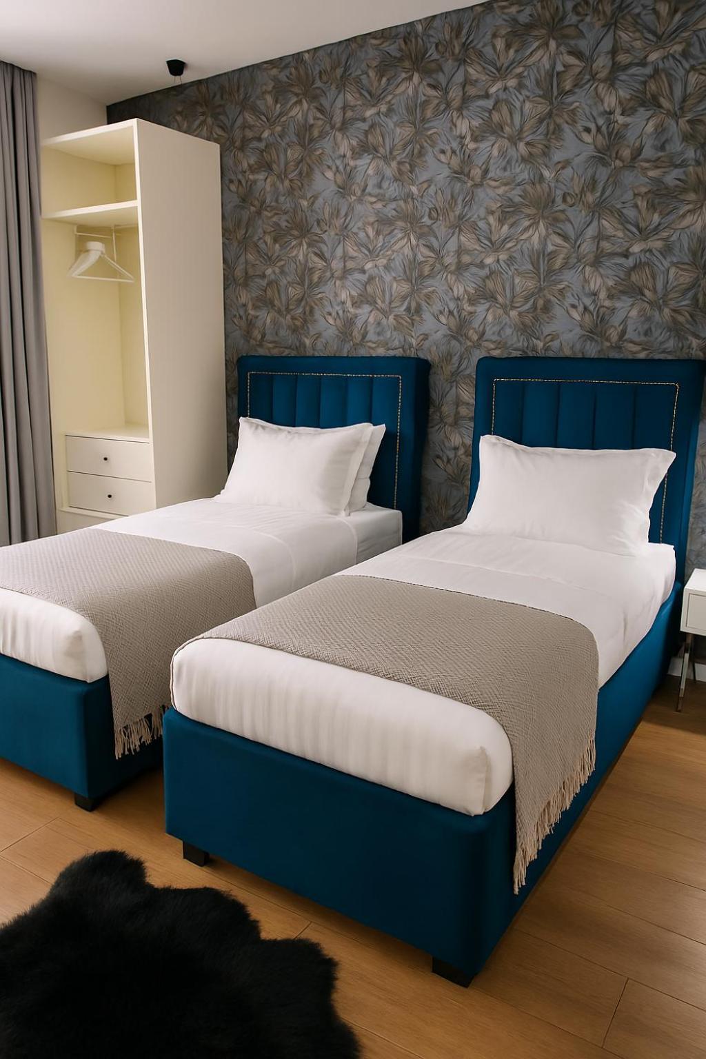 Hotel Capital Inn ติรานา ภายนอก รูปภาพ